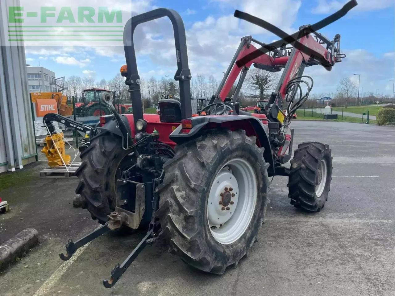 McCormick tracteur agricole c80l mc cormick - Tractor: foto 2 McCormick tracteur agricole c80l mc cormick - Tractor: foto 2