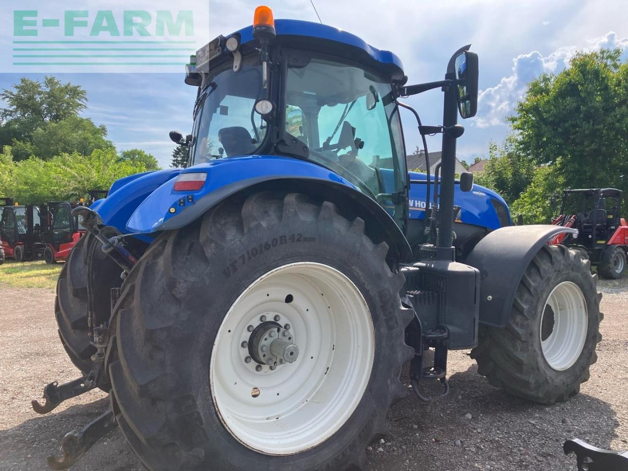 Tractor New Holland T7.220: foto 8