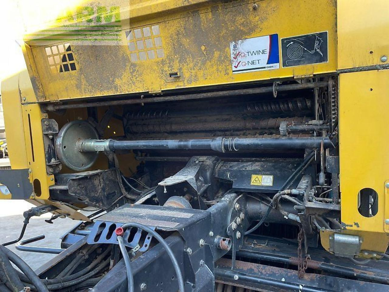 New Holland br 7070 - Empacadora de pacas cuadradas: foto 3 New Holland br 7070 - Empacadora de pacas cuadradas: foto 3