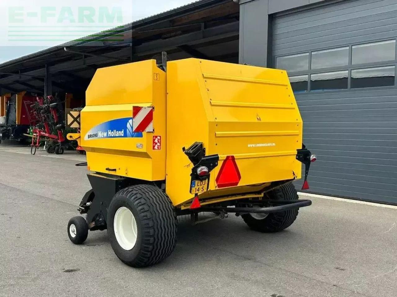 New Holland br6090 balenpers - Empacadora de pacas cuadradas: foto 5 New Holland br6090 balenpers - Empacadora de pacas cuadradas: foto 5