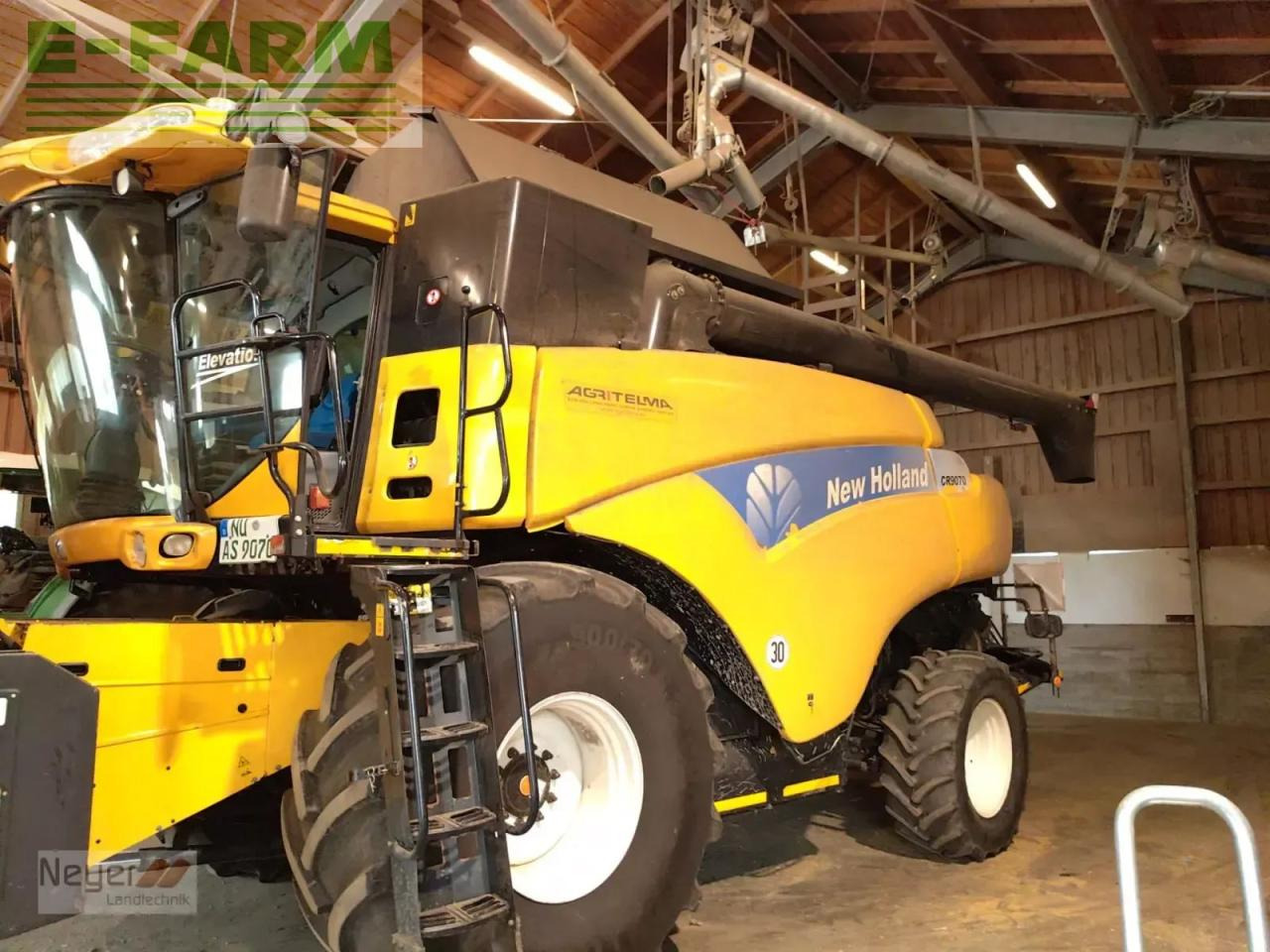 New Holland cr9070 elevation - Cosechadora de granos: foto 1 New Holland cr9070 elevation - Cosechadora de granos: foto 1