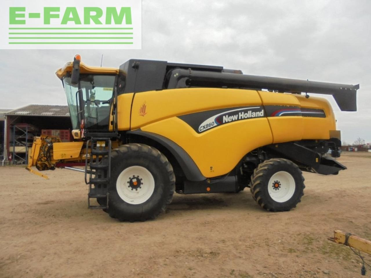 New Holland cx860sl - Cosechadora de granos: foto 1 New Holland cx860sl - Cosechadora de granos: foto 1