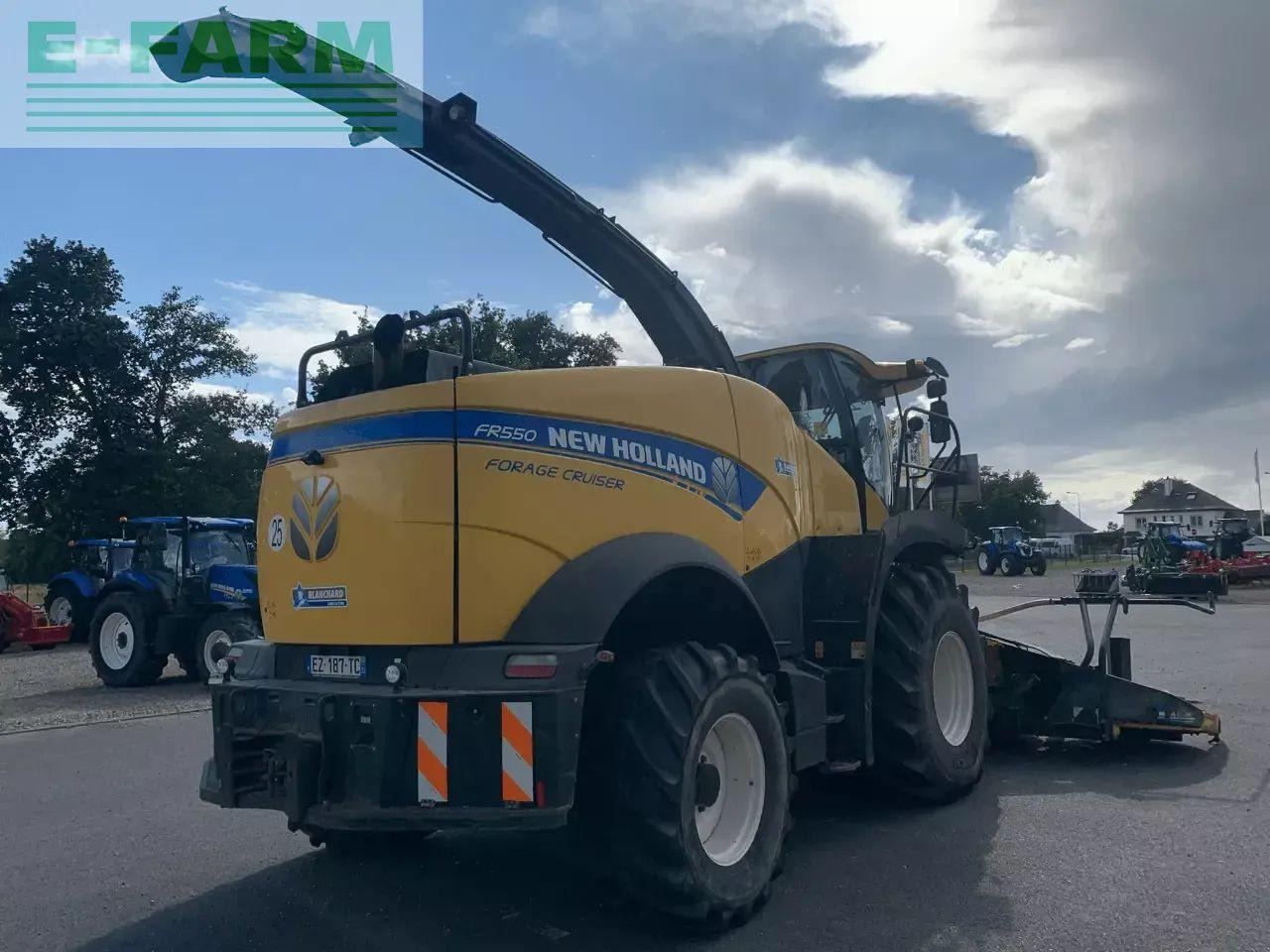 New Holland fr 550 - Cosechadora de forraje: foto 4 New Holland fr 550 - Cosechadora de forraje: foto 4