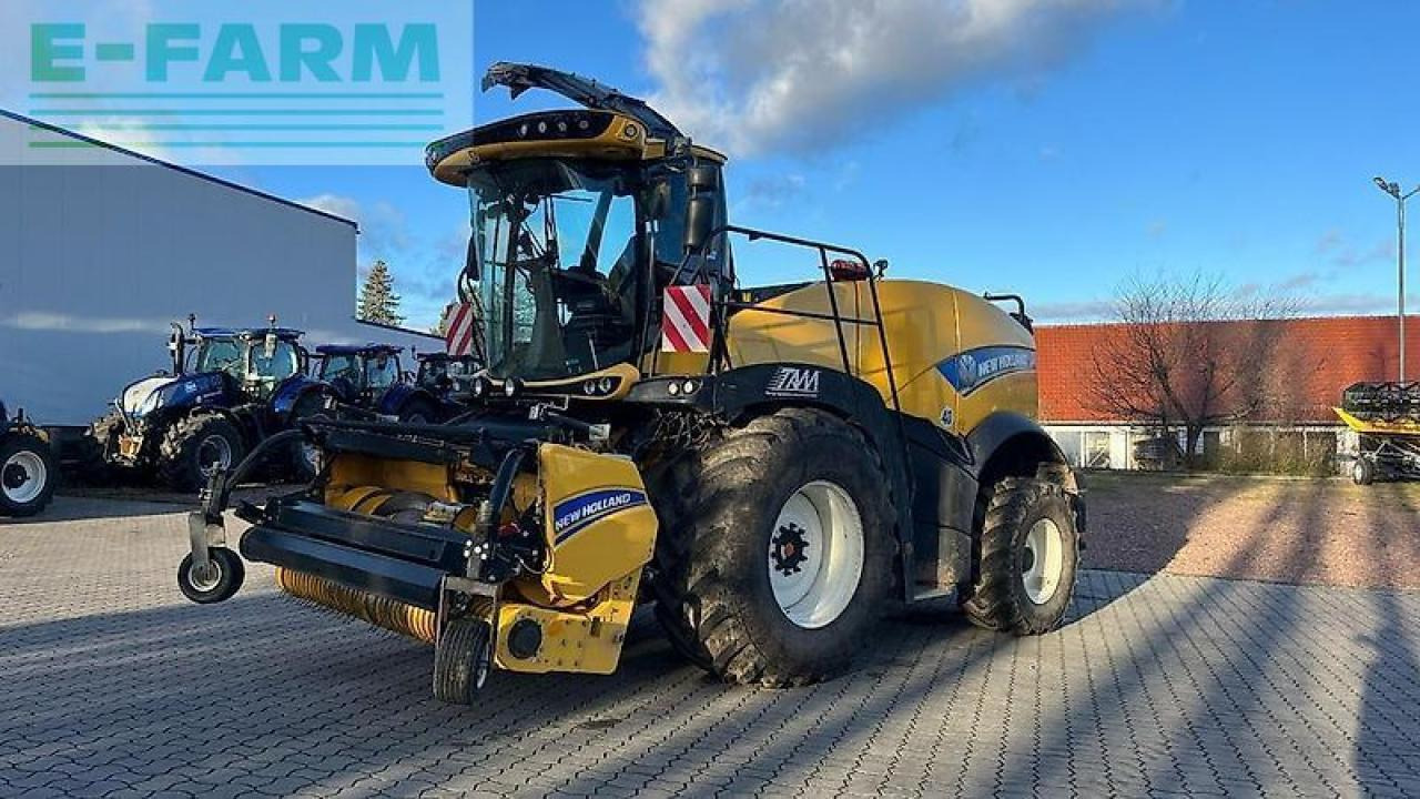 New Holland fr 550 häcksler inkl. pickup + maisgebiss bruttopreis - Cosechadora de forraje: foto 3 New Holland fr 550 häcksler inkl. pickup + maisgebiss bruttopreis - Cosechadora de forraje: foto 3