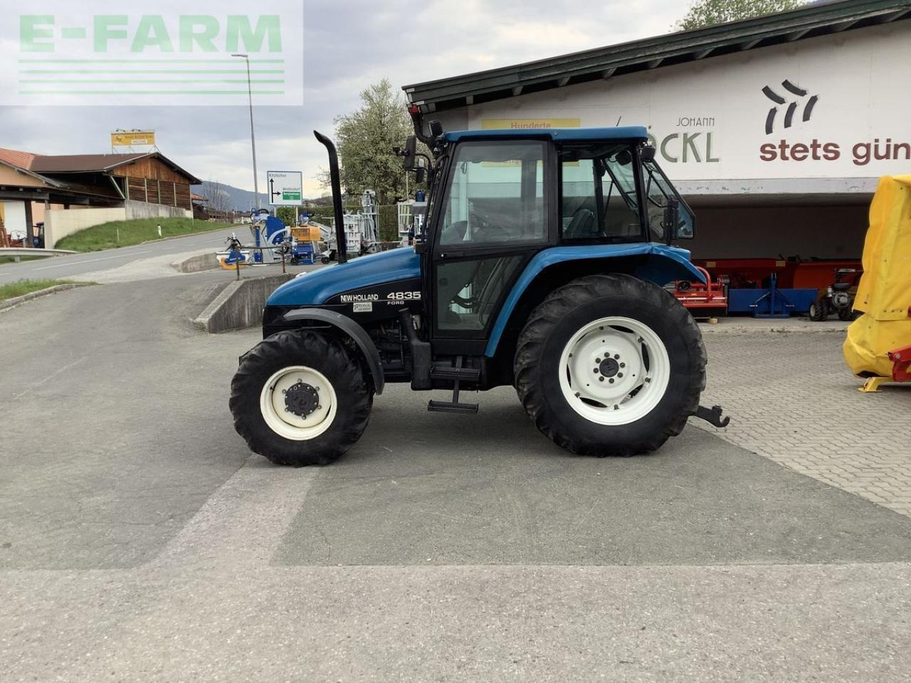 New Holland l 65 dt / 4835 de luxe - Tractor: foto 3 New Holland l 65 dt / 4835 de luxe - Tractor: foto 3