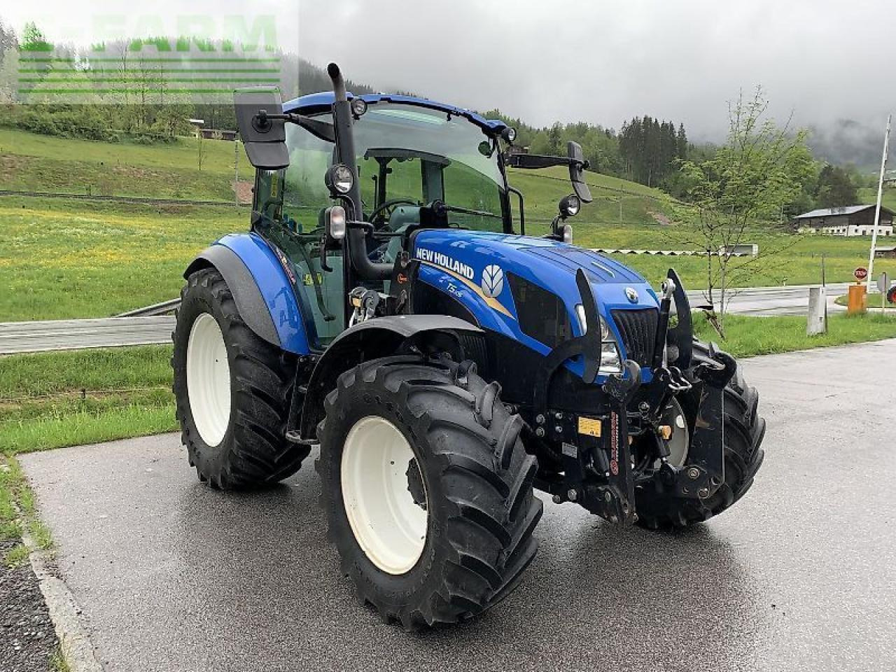 New Holland t 5.105 - Tractor: foto 4 New Holland t 5.105 - Tractor: foto 4