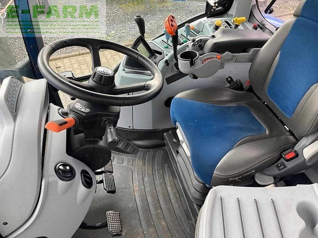 Tractor New Holland t 6.145 ec: foto 6