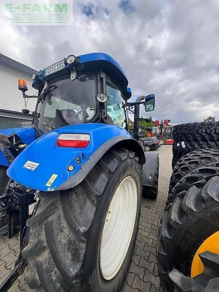 New Holland t 6.175 ec - Tractor: foto 4 New Holland t 6.175 ec - Tractor: foto 4