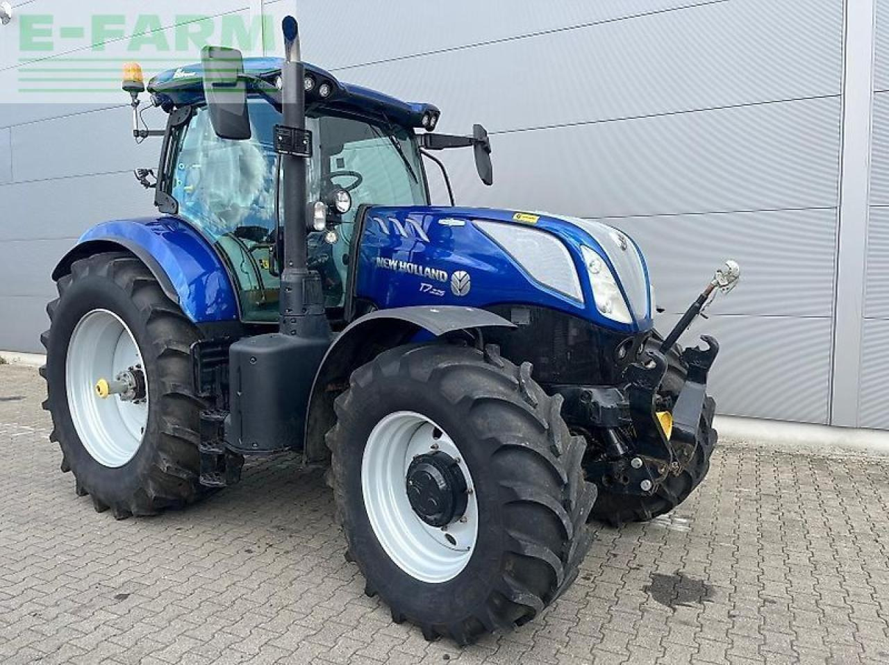 New Holland t 7.225 ac - Tractor: foto 1 New Holland t 7.225 ac - Tractor: foto 1