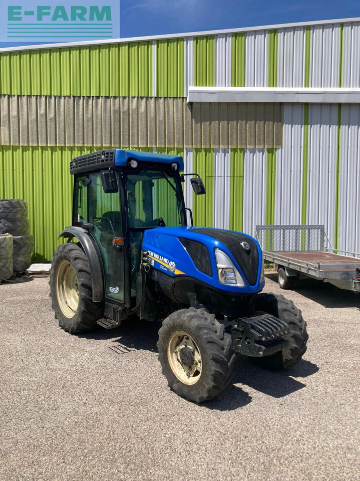 New Holland t4-90n N - Tractor: foto 1 New Holland t4-90n N - Tractor: foto 1