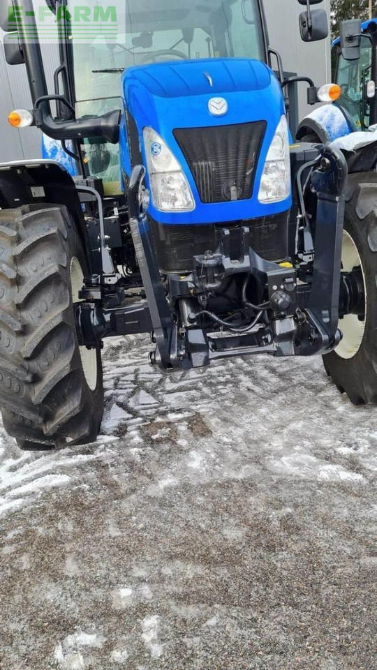New Holland t5.100s - Tractor: foto 2 New Holland t5.100s - Tractor: foto 2