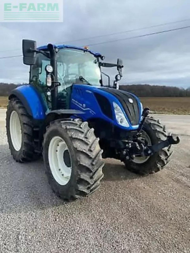 New Holland t5.120 electro command - Tractor: foto 1 New Holland t5.120 electro command - Tractor: foto 1