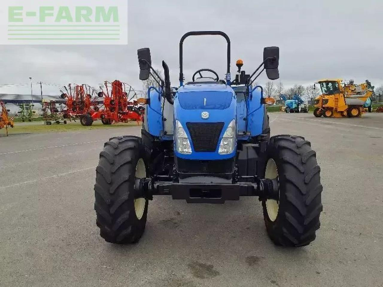 New Holland t5-85ps - Tractor: foto 4 New Holland t5-85ps - Tractor: foto 4