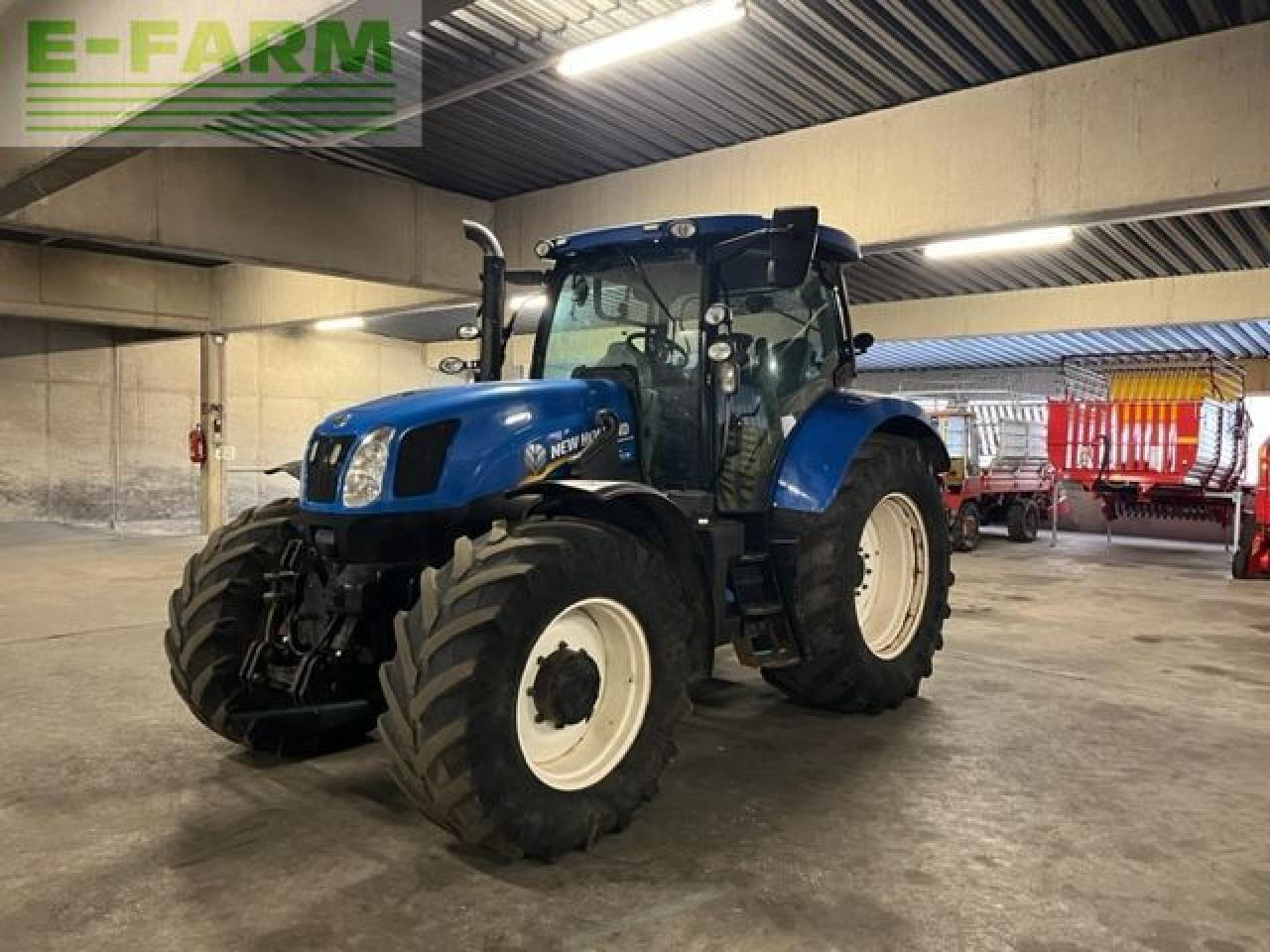 New Holland t6.175 - Tractor: foto 1 New Holland t6.175 - Tractor: foto 1