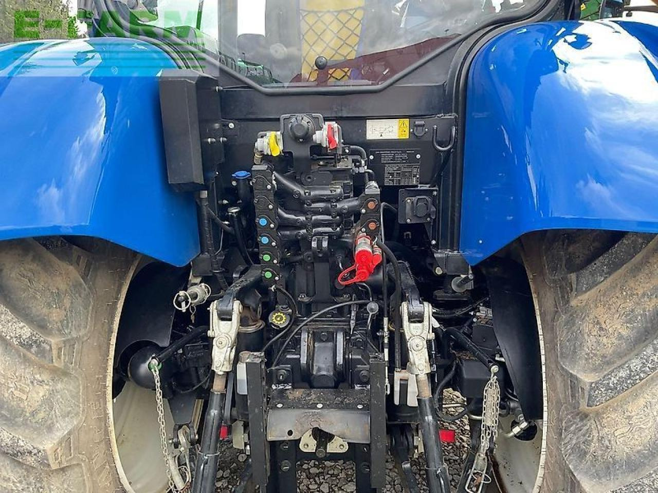 New Holland t6.180 ac - Tractor: foto 4 New Holland t6.180 ac - Tractor: foto 4