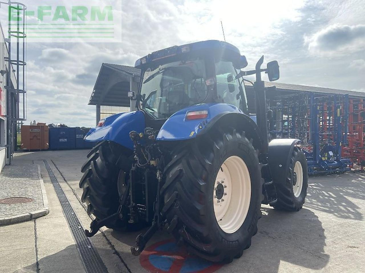 New Holland t6070 range & power command - Tractor: foto 5 New Holland t6070 range & power command - Tractor: foto 5