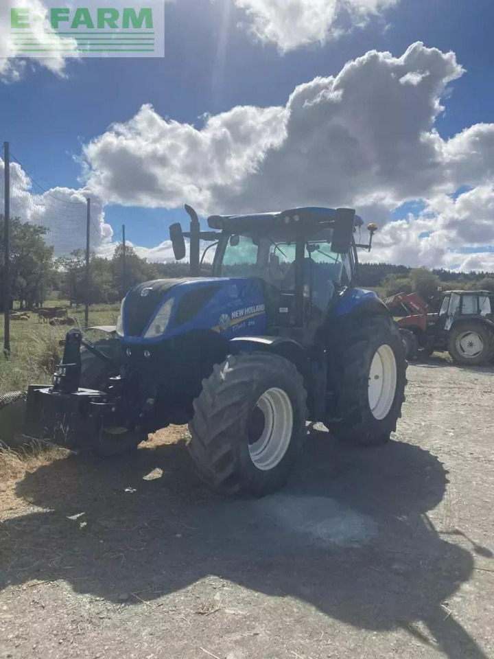 New Holland t7.165s range command t4b S - Tractor: foto 1 New Holland t7.165s range command t4b S - Tractor: foto 1
