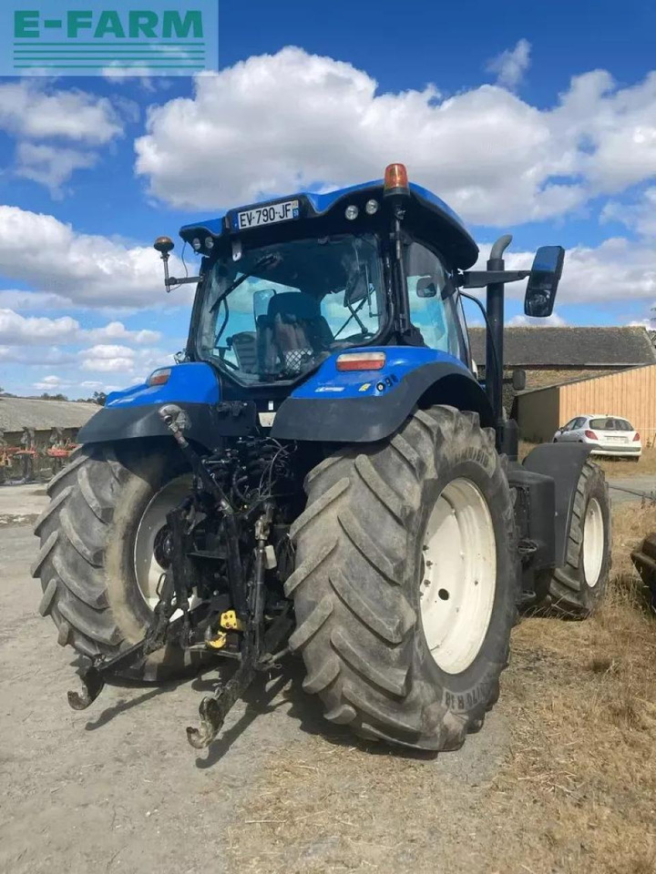 New Holland t7.165s range command t4b S - Tractor: foto 4 New Holland t7.165s range command t4b S - Tractor: foto 4