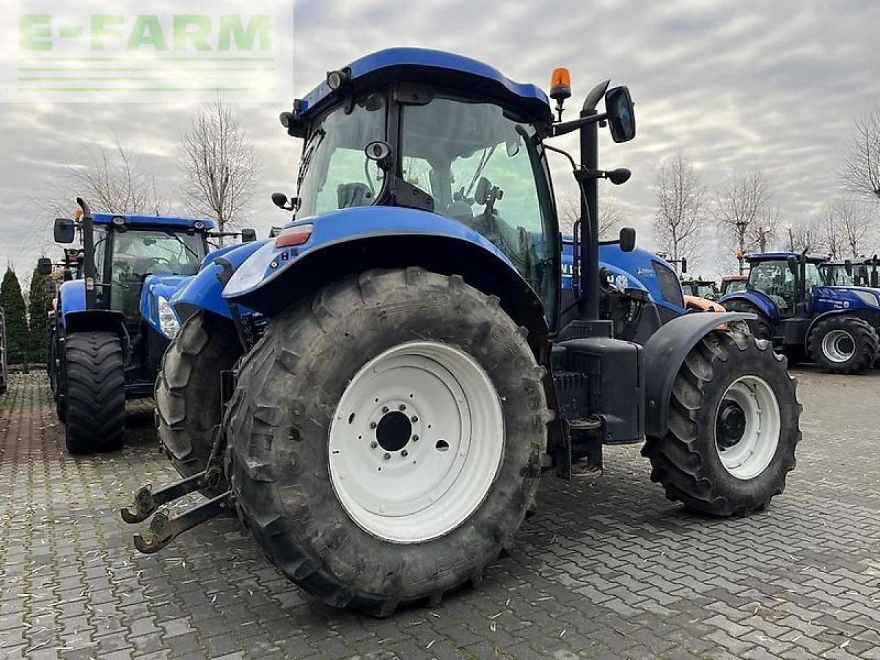 New Holland t7.185 power command - Tractor: foto 5 New Holland t7.185 power command - Tractor: foto 5