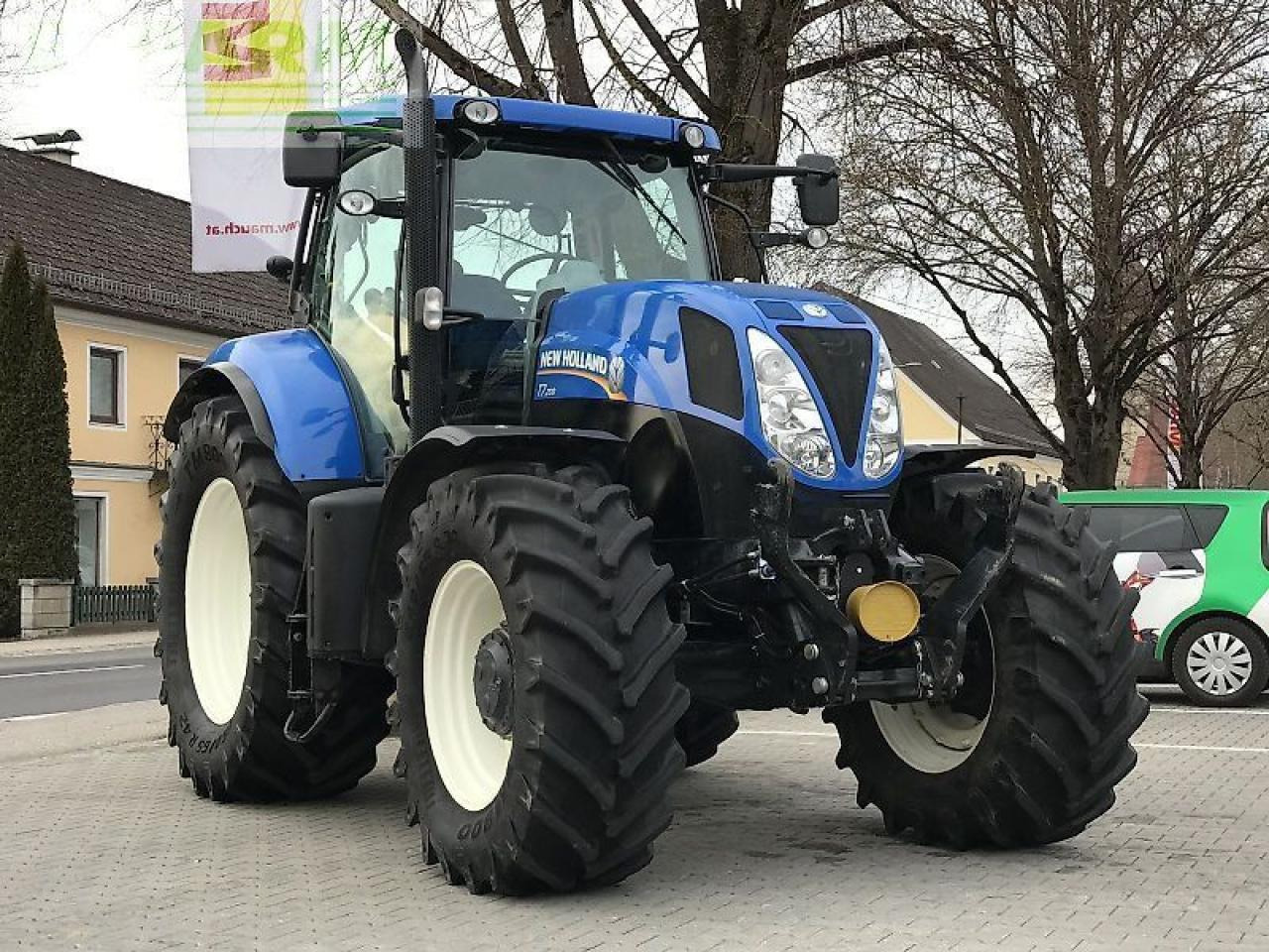 New Holland t7.200 range command - Tractor: foto 2 New Holland t7.200 range command - Tractor: foto 2