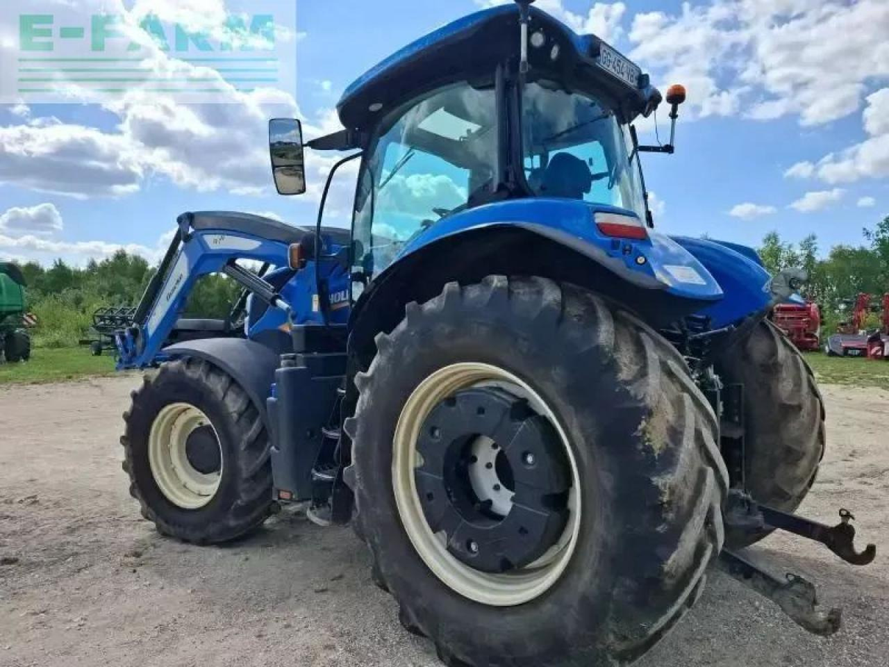 New Holland t7.210 - Tractor: foto 4 New Holland t7.210 - Tractor: foto 4