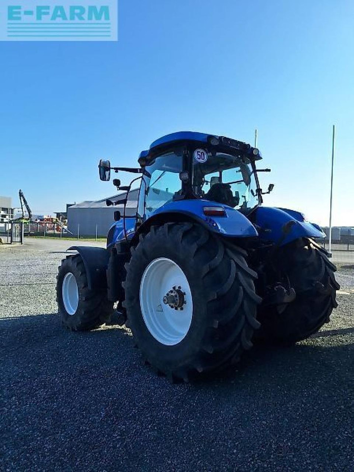 New Holland t7.210 ac - Tractor: foto 4 New Holland t7.210 ac - Tractor: foto 4