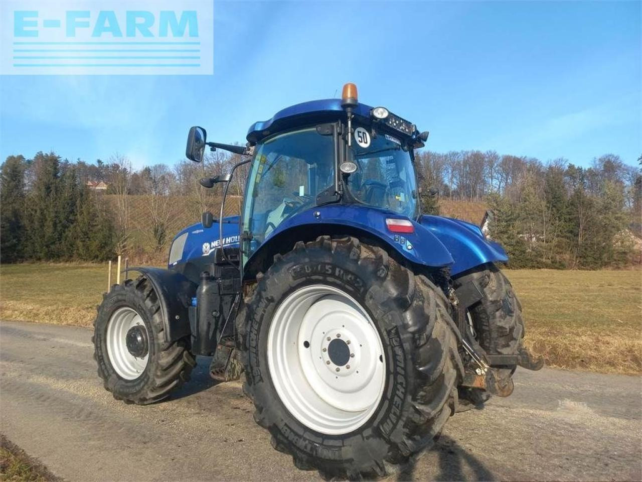 New Holland t7.210 auto command - Tractor: foto 5 New Holland t7.210 auto command - Tractor: foto 5