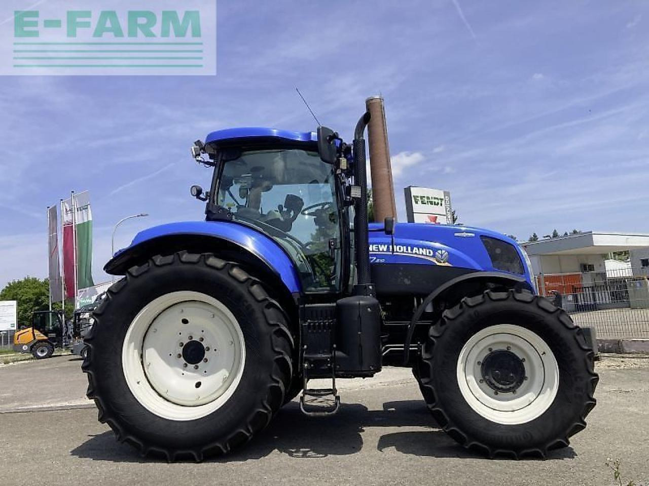 Tractor New Holland t7 210 autocommand: foto 9