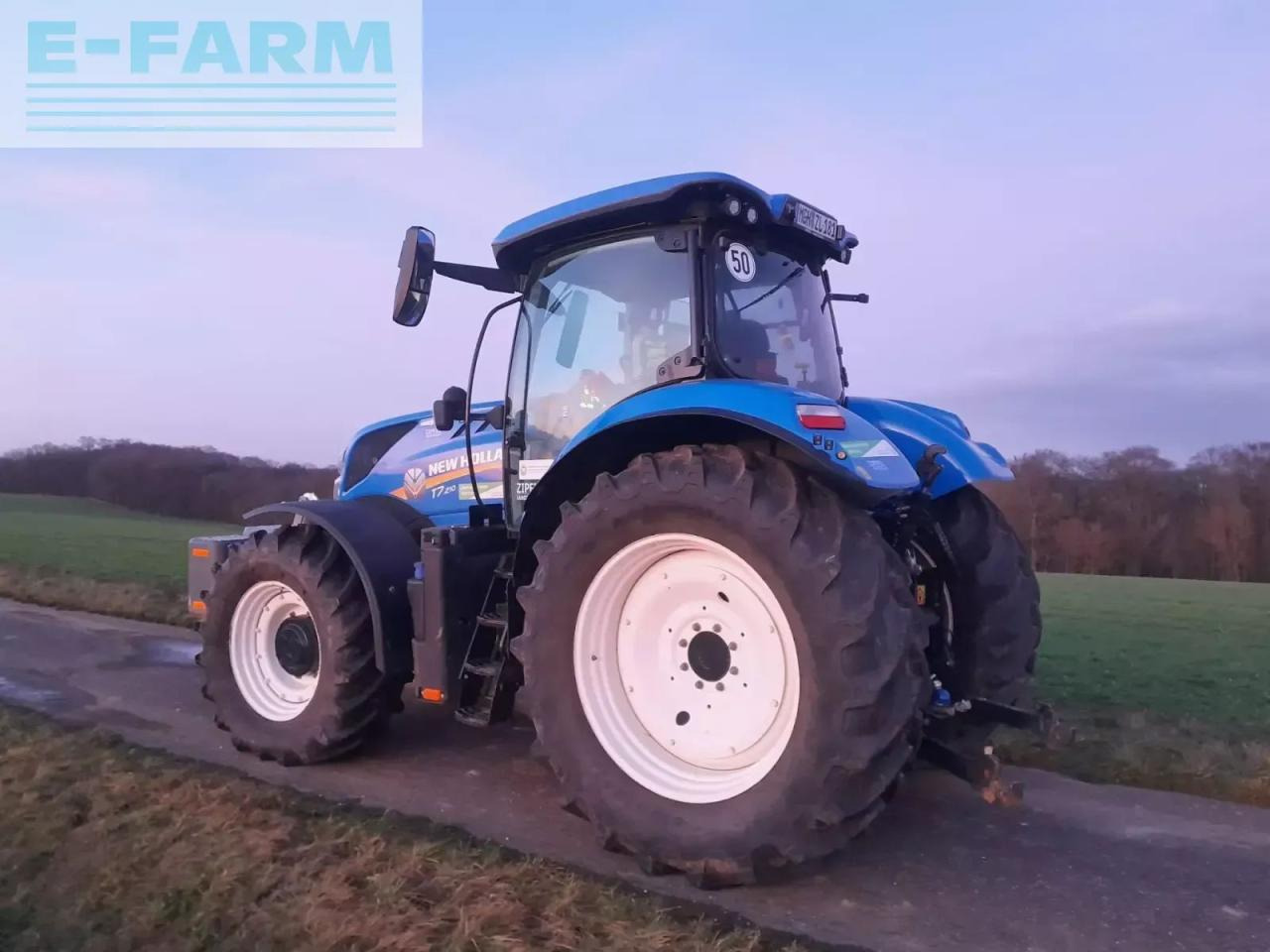 New Holland t7.210ac - Tractor: foto 5 New Holland t7.210ac - Tractor: foto 5