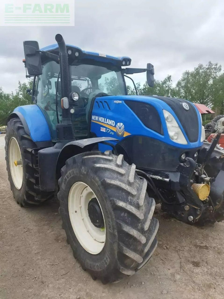 New Holland t7.210acswii - Tractor: foto 2 New Holland t7.210acswii - Tractor: foto 2