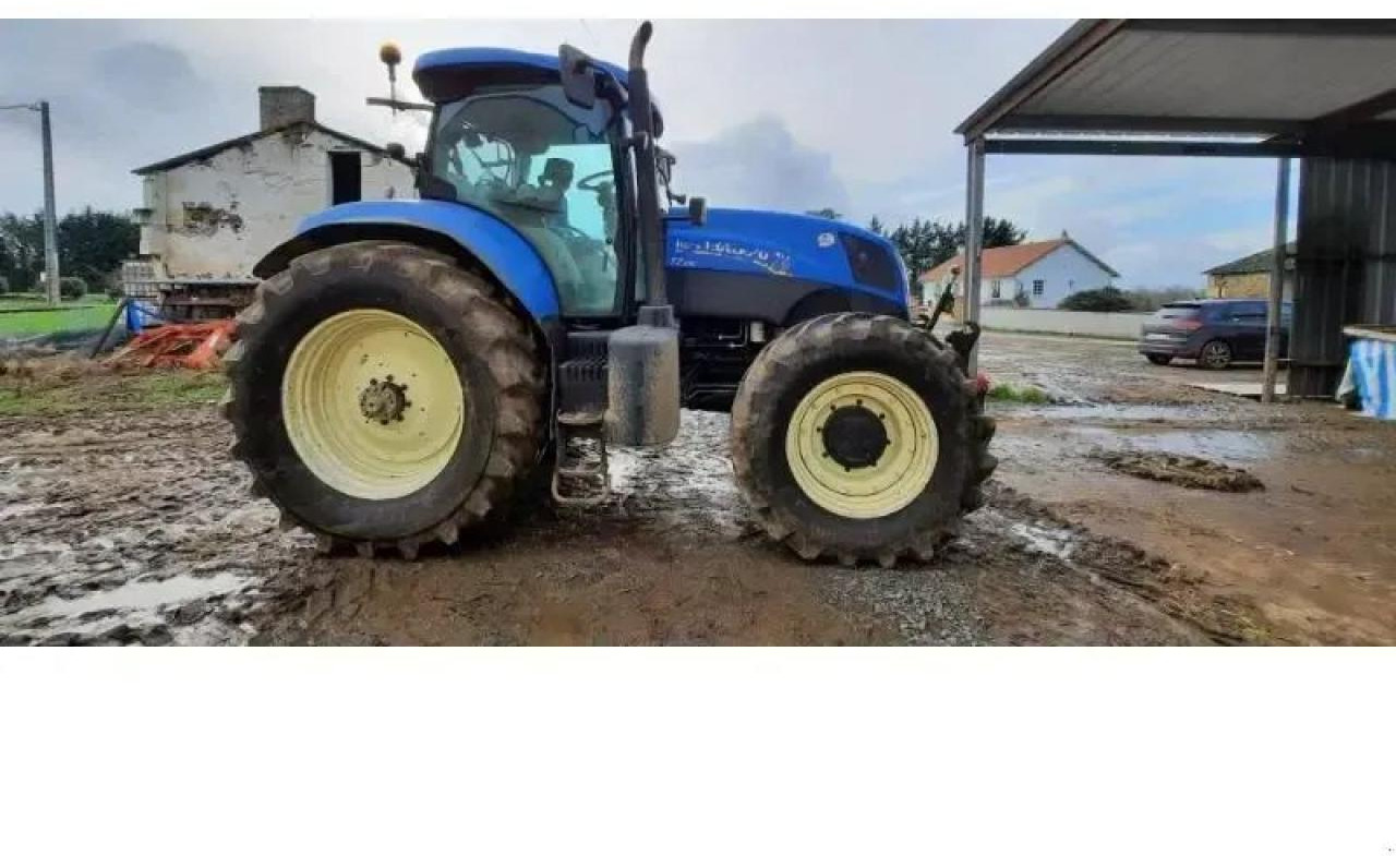 New Holland t7-210pc-sw - Tractor: foto 2 New Holland t7-210pc-sw - Tractor: foto 2