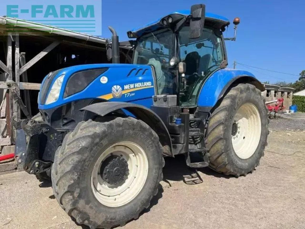 New Holland t7-230pc - Tractor: foto 2 New Holland t7-230pc - Tractor: foto 2