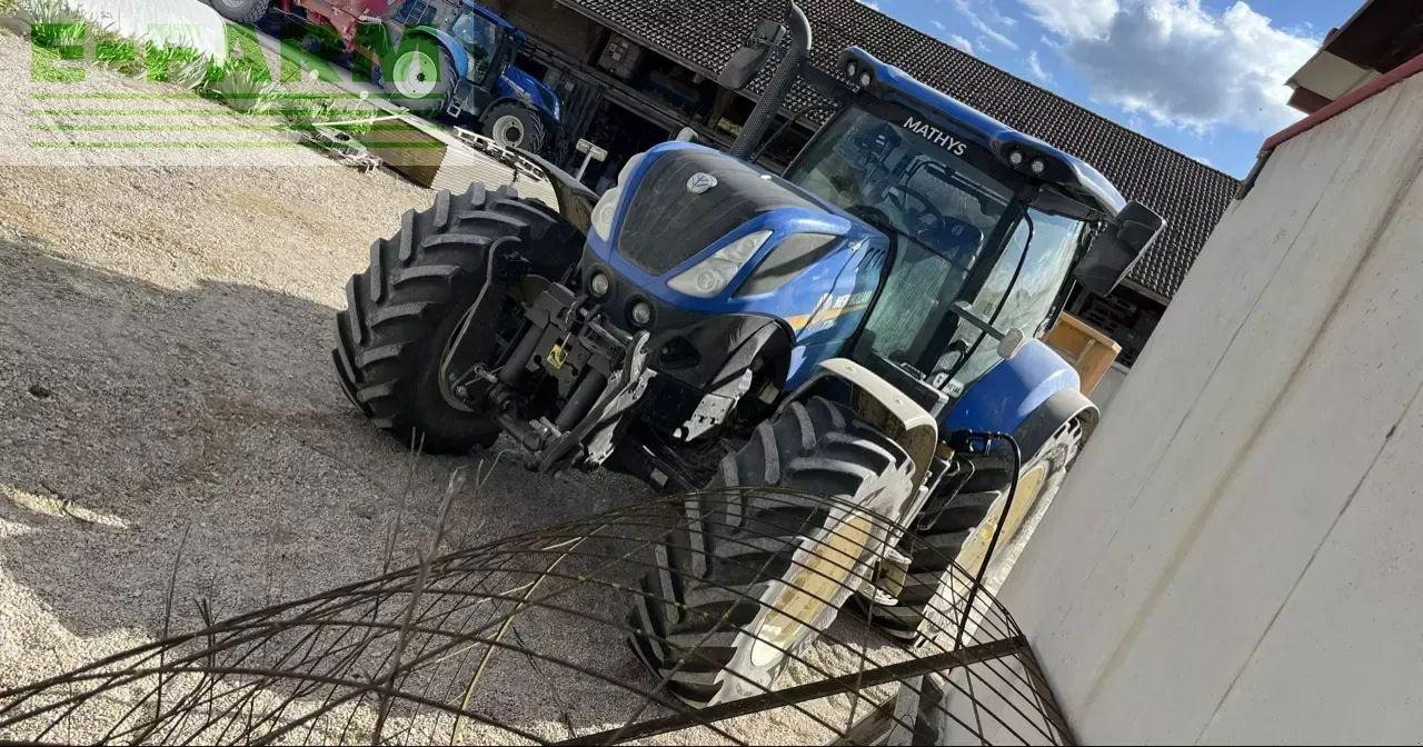 New Holland t7.245 ac n°25 - Tractor: foto 4 New Holland t7.245 ac n°25 - Tractor: foto 4