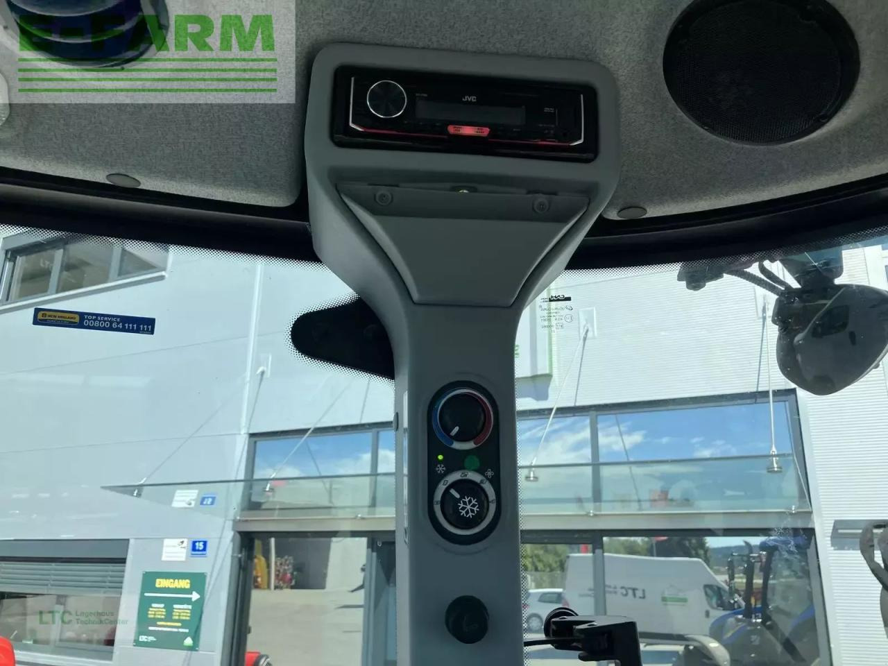 Tractor New Holland td5.85: foto 24