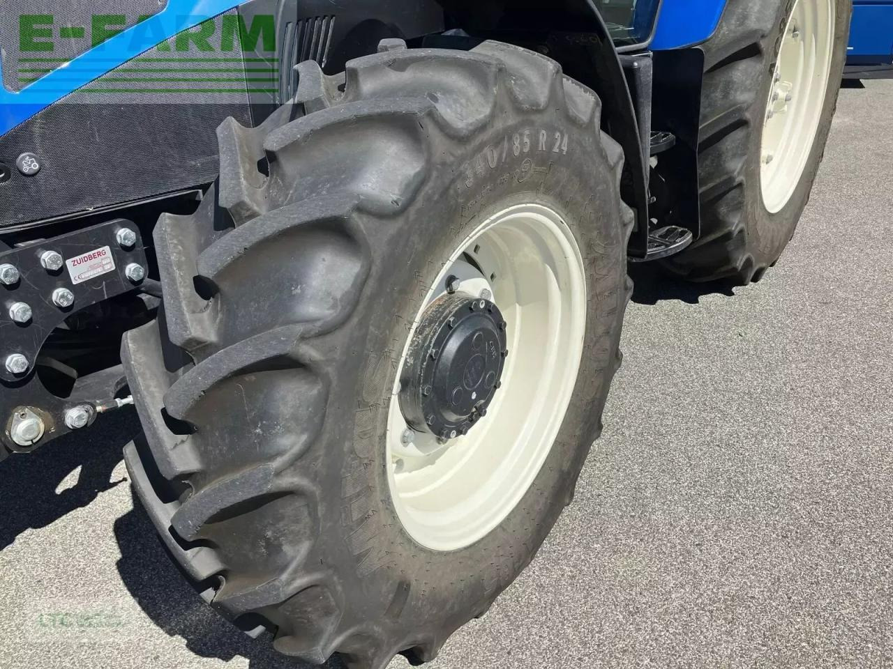 Tractor New Holland td5.85: foto 17