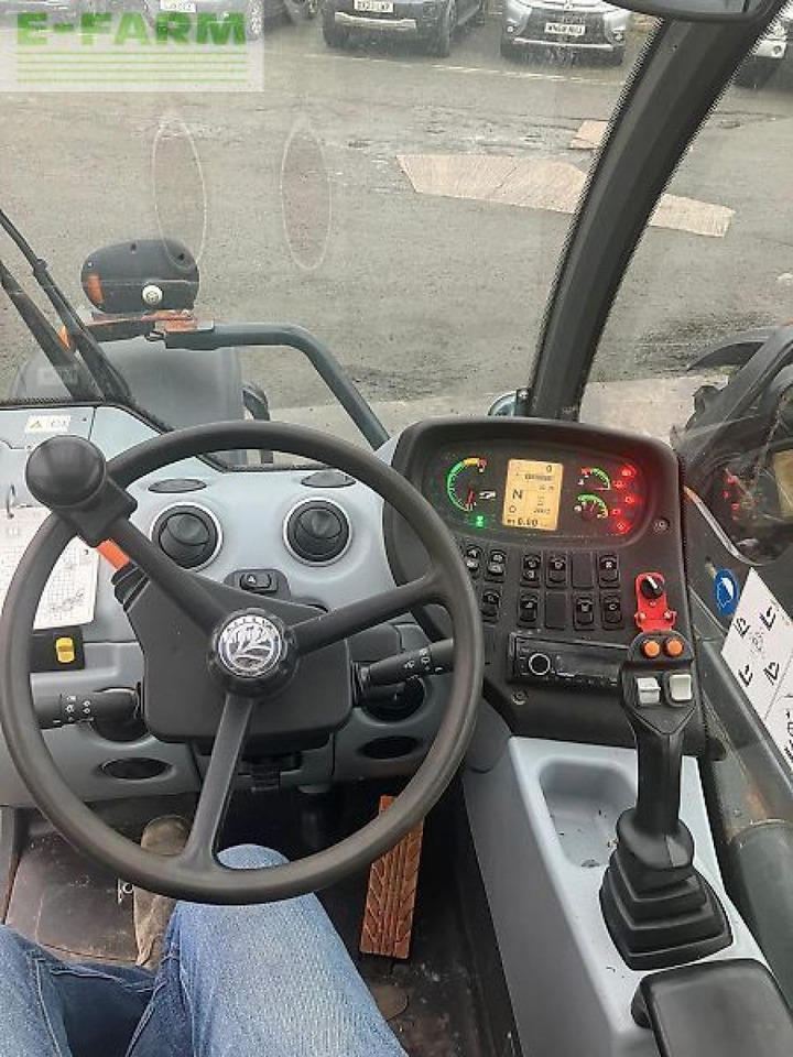 Manipulador telescópico New Holland th6.32s: foto 10