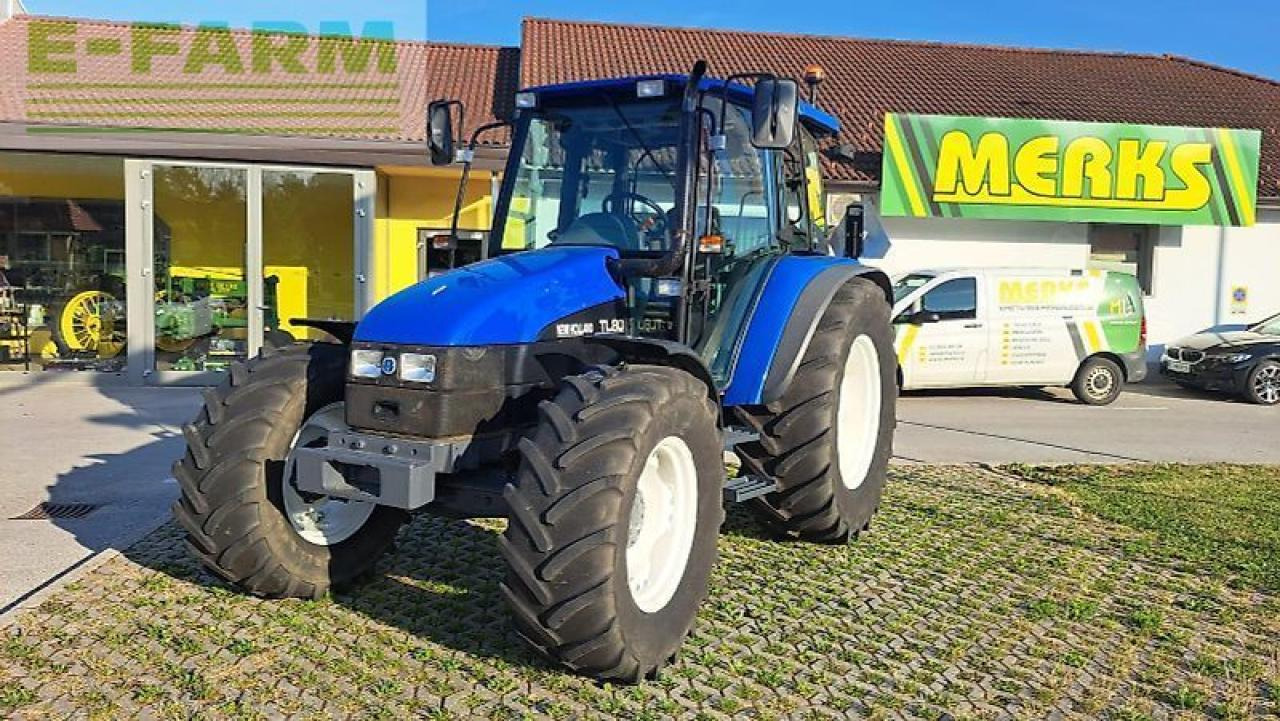 New Holland tl 80 - Tractor: foto 2 New Holland tl 80 - Tractor: foto 2