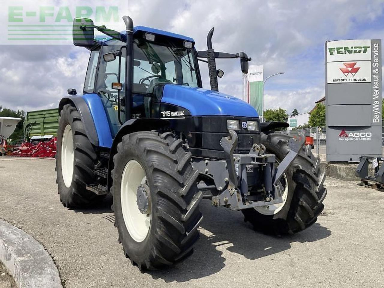 New Holland ts 115 - Tractor: foto 2 New Holland ts 115 - Tractor: foto 2