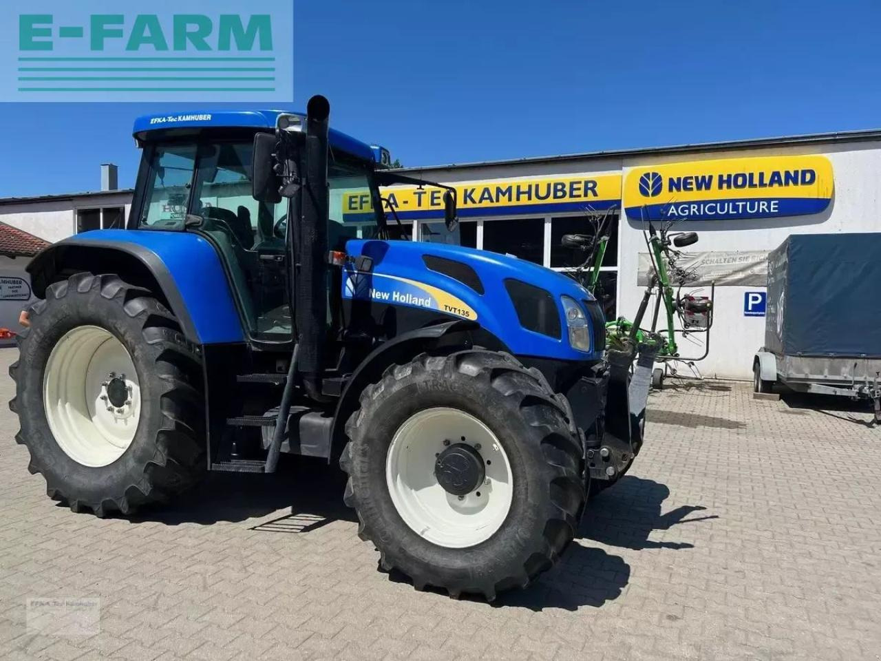 New Holland tvt 135 - Tractor: foto 5 New Holland tvt 135 - Tractor: foto 5