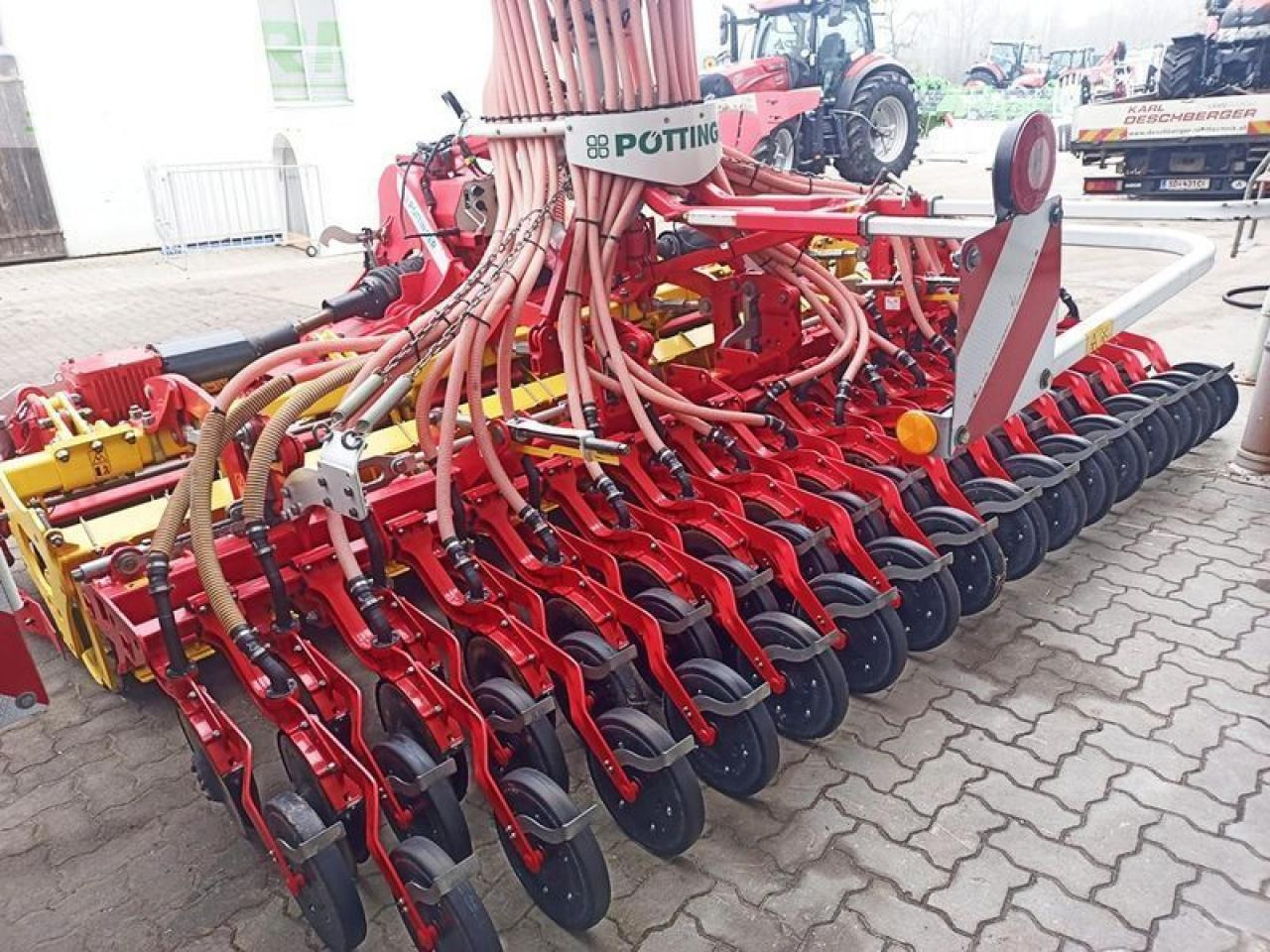 Pöttinger 4 m säkombination pneumatisch klappbar - Combinado de siembra: foto 5 Pöttinger 4 m säkombination pneumatisch klappbar - Combinado de siembra: foto 5