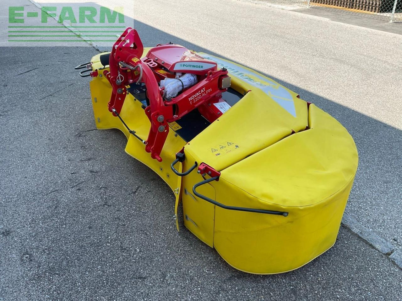 Segadora Pöttinger NOVACAT F 2200 Alpin: foto 8 Segadora Pöttinger NOVACAT F 2200 Alpin: foto 8