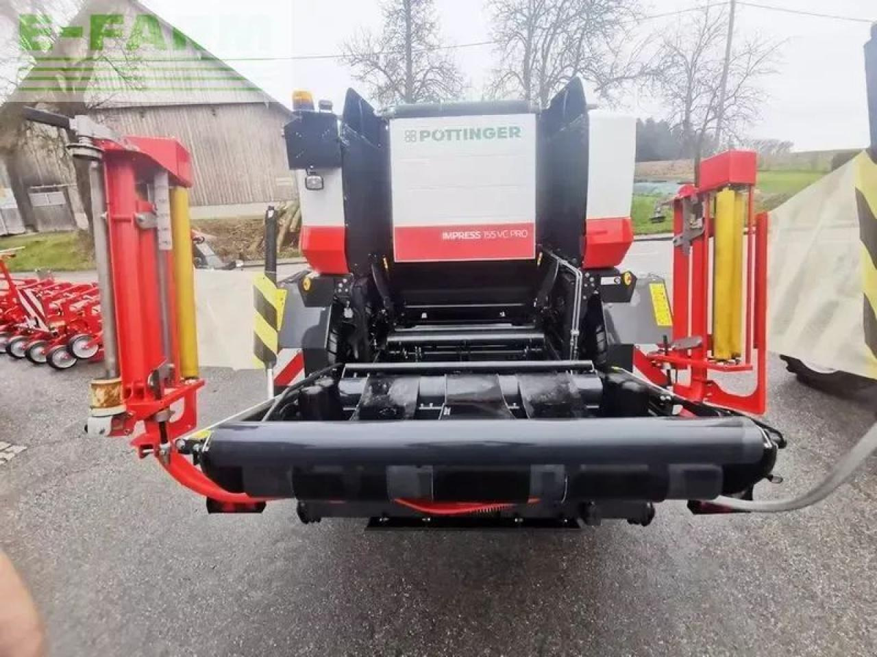 Pöttinger impress 155 vc pro press-wickelkombination - Empacadora de pacas cuadradas: foto 5 Pöttinger impress 155 vc pro press-wickelkombination - Empacadora de pacas cuadradas: foto 5