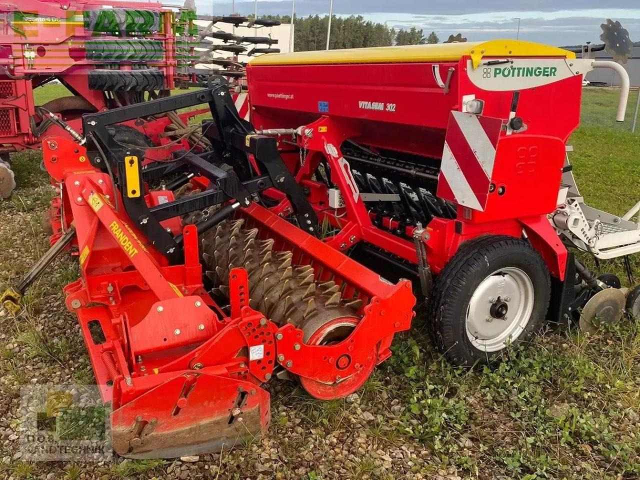 Pöttinger pöttinger vitasem 302 + fradent kreiselegge r303.22 - Combinado de siembra: foto 2 Pöttinger pöttinger vitasem 302 + fradent kreiselegge r303.22 - Combinado de siembra: foto 2