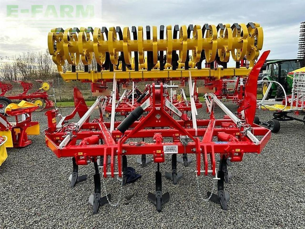 Pöttinger synkro 3030 nova - Cultivador: foto 1 Pöttinger synkro 3030 nova - Cultivador: foto 1