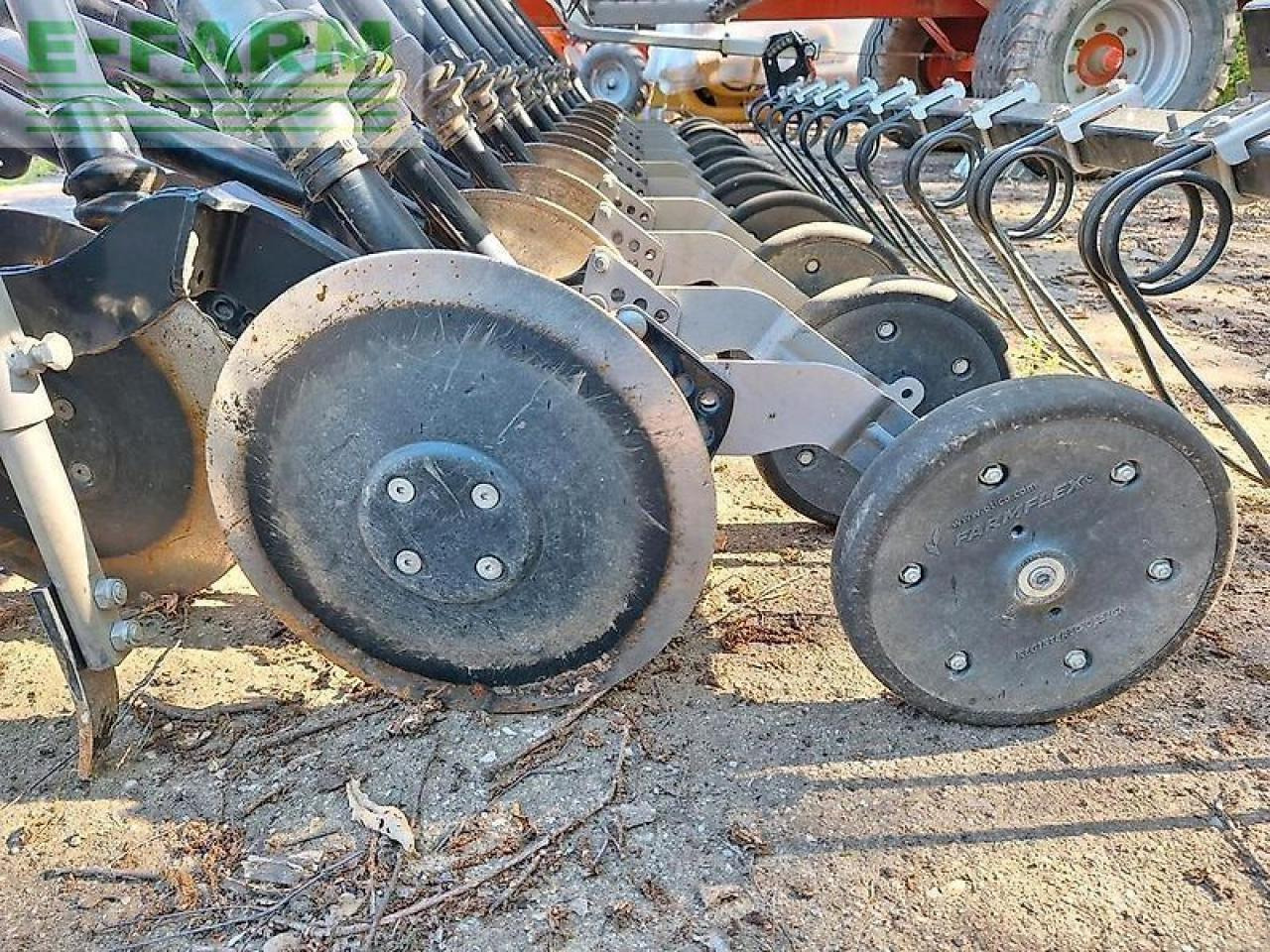 Pöttinger vitasem 302 drillmaschine sämaschine scheibenschare - Sembradora: foto 5 Pöttinger vitasem 302 drillmaschine sämaschine scheibenschare - Sembradora: foto 5