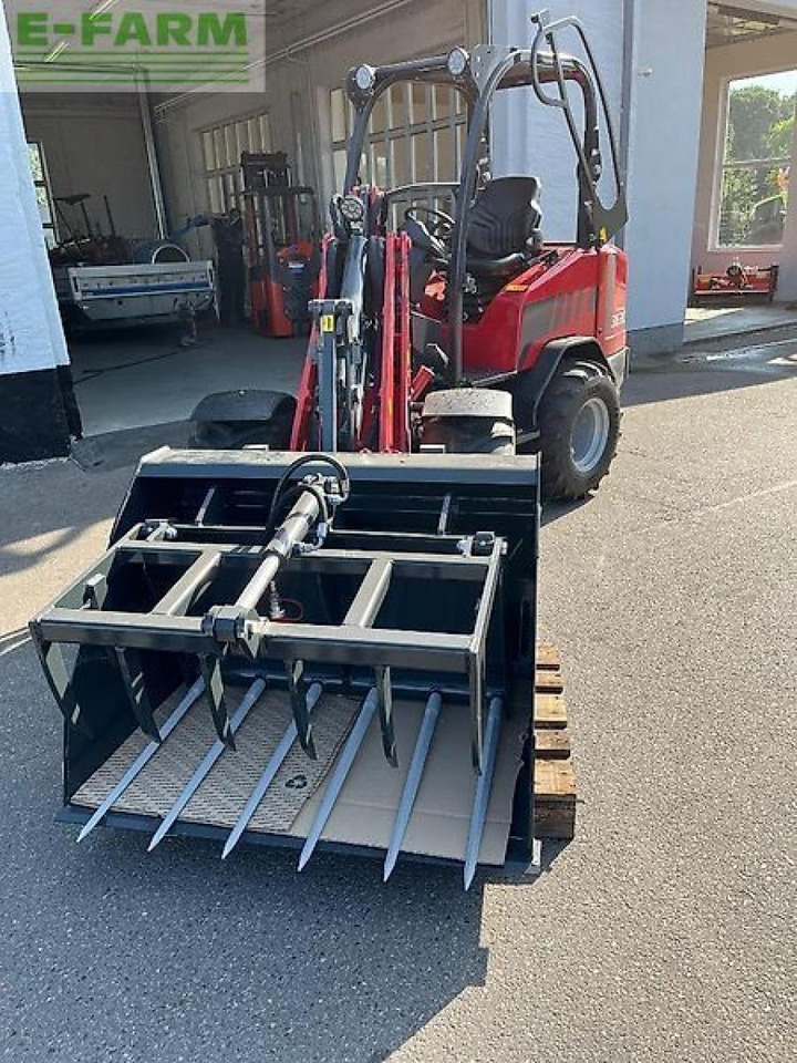 Schäffer 3630 - Miniexcavadora: foto 4 Schäffer 3630 - Miniexcavadora: foto 4