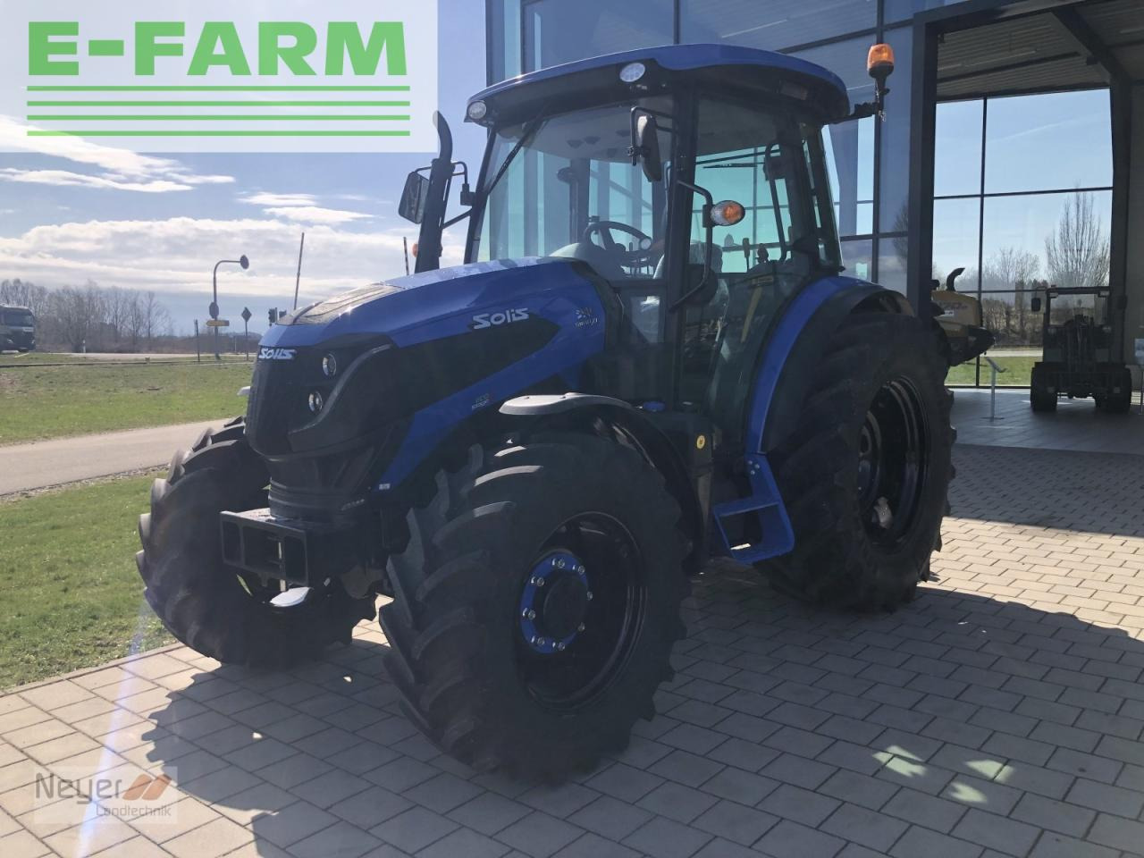 Solis 90 stage v - Tractor: foto 4 Solis 90 stage v - Tractor: foto 4