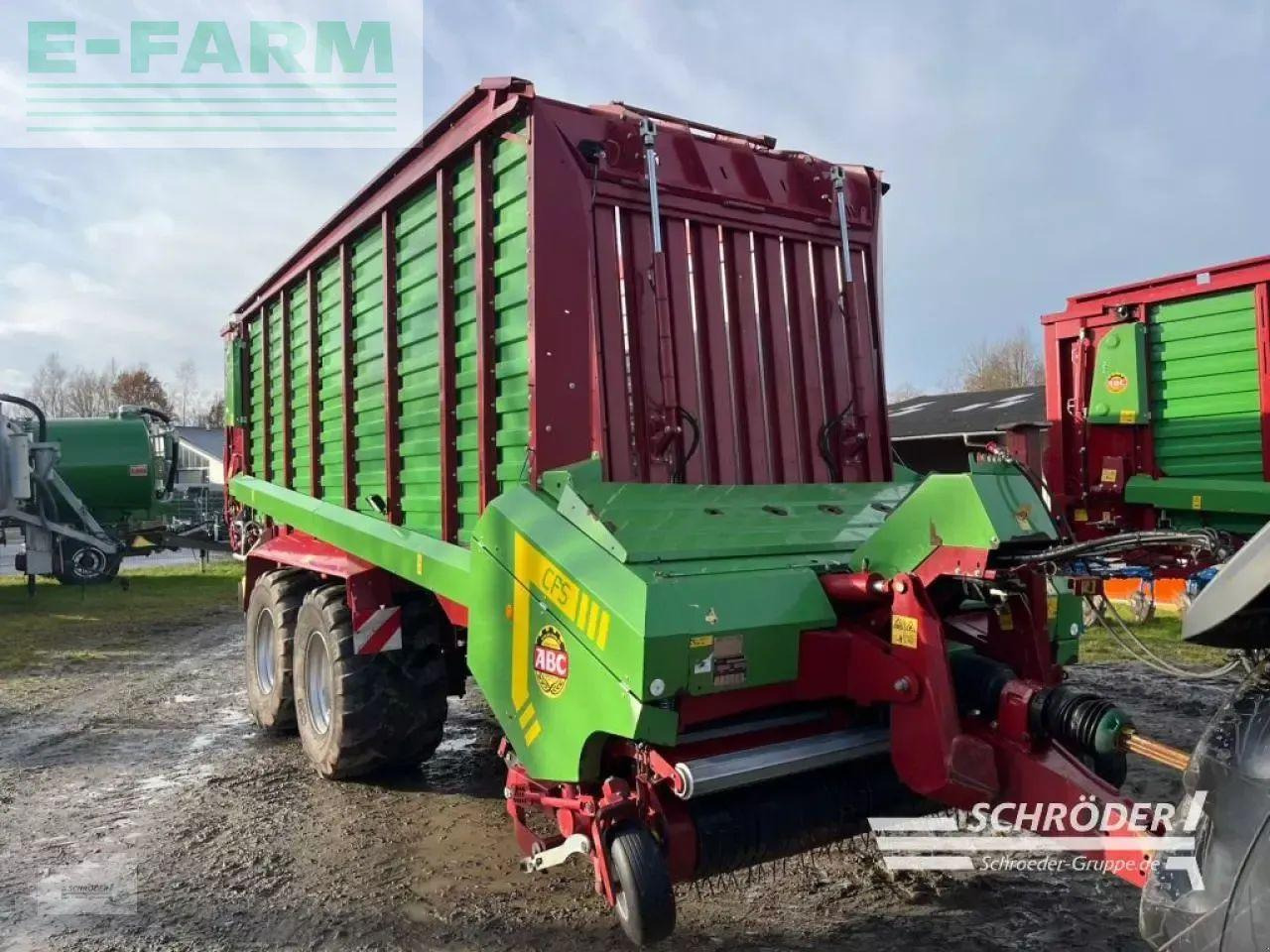 Strautmann giga vitesse cfs 4002 do - Remolque autocargador: foto 1 Strautmann giga vitesse cfs 4002 do - Remolque autocargador: foto 1