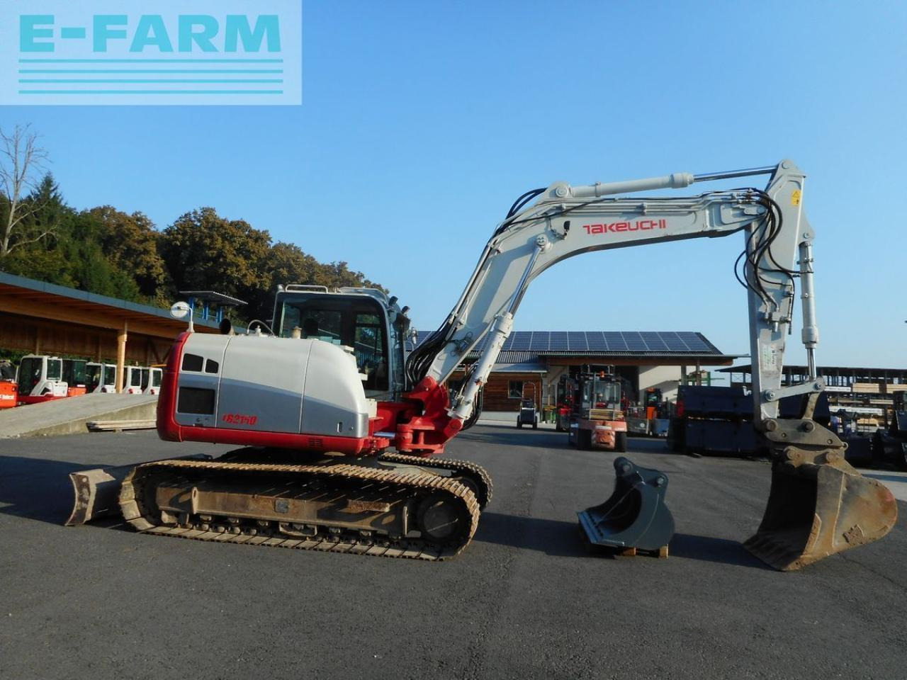 Takeuchi tb 2150 ( 15.095kg ) mit schwenkarm - Excavadora de cadenas: foto 4 Takeuchi tb 2150 ( 15.095kg ) mit schwenkarm - Excavadora de cadenas: foto 4