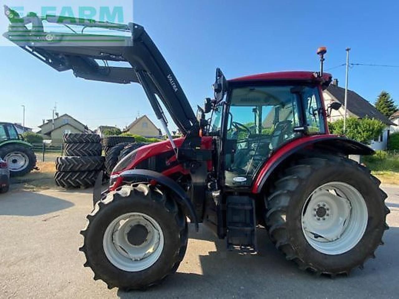 Valtra a115 h4 - Tractor: foto 4 Valtra a115 h4 - Tractor: foto 4